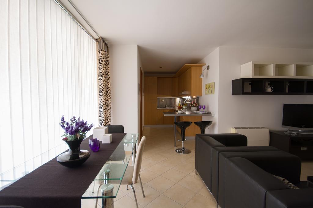 Apartments Casa Emonia Novigrad Istria الغرفة الصورة