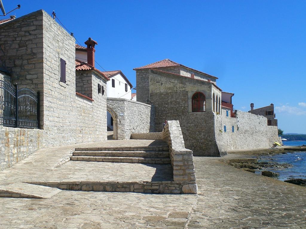 Apartments Casa Emonia Novigrad Istria الغرفة الصورة