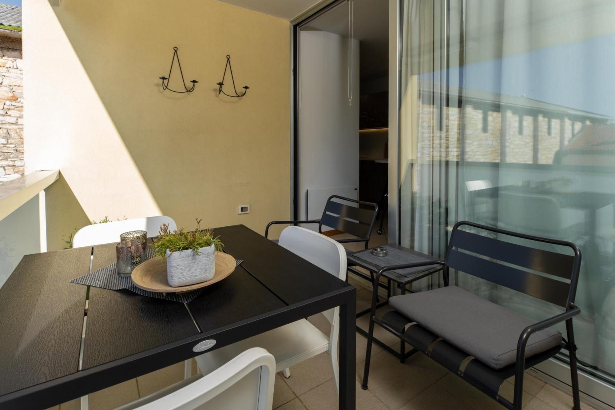 Apartments Casa Emonia Novigrad Istria المظهر الخارجي الصورة